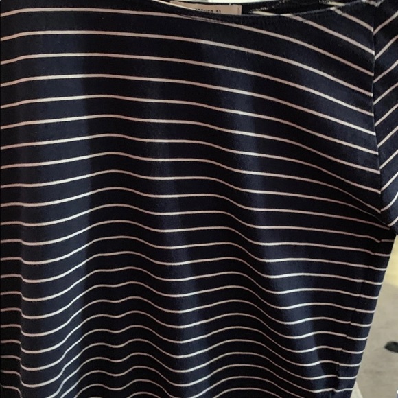 Forever 21 Tops - Navy blue and white striped crop long sleeve